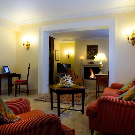 Logge Del Perugino; Sure Hotel Collection By Best Western Città della Pieve Интериор снимка
