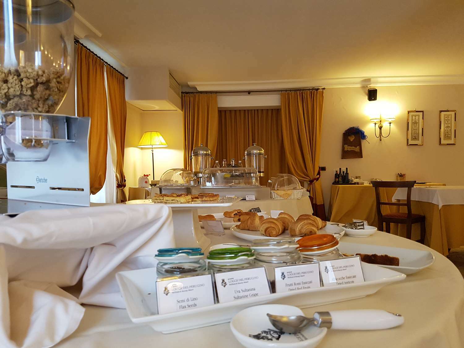 Logge Del Perugino; Sure Hotel Collection By Best Western Città della Pieve Съоръжения снимка